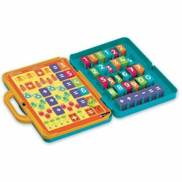 New Classic Toys Puzzle en bois à encastrer - alphabet coloré - Inserts New Classic Toys Puzzle en bois à encastrer - alphabet coloré - Inserts