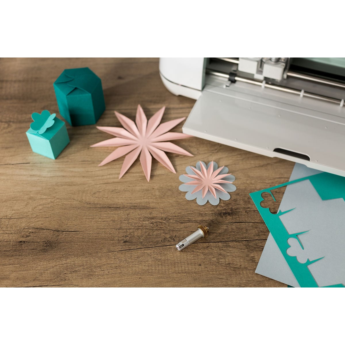 Cricut Roue De Rainage Simple + Base QuickSwap + Pointe De Gravure – Outils Pro Pour Maker – Rainage & Gravure Précise