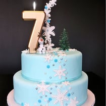 Bougie anniversaire dorée XXL chiffre 7