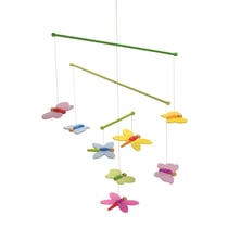 Mobile en bois papillons