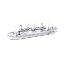 MetalEarth Bateaux: TITANIC 13.37x3.96x2.28cm, maquette 3D en métal avec 2 feuilles, sur carte 12x17cm, 14+