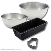 Set pâtisserie avec moule à cake 25 cm et emporte-pièce motif ourson, 2 bols à mixer et spatule Zenker