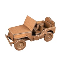 Maquette en carton recyclé du Débarquement géant