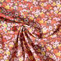 Tissu Popeline de Coton légère imprimé Inès floral décoratif rétro sur fond Corail