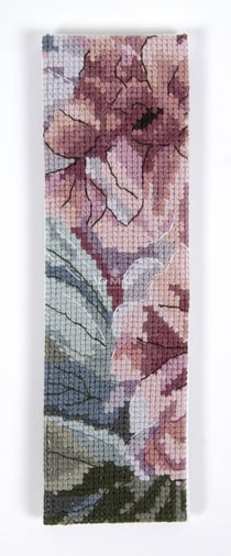 Kit Broderie Point de Croix Marque Page Les Pivoines