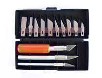 Cutter de précision Coffret 3 couteaux et 13 lames