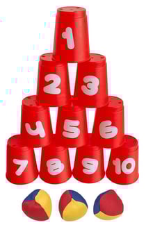 Chamboule tout avec gobelets et balles - jeu de casse boites, massacre - lancer, adresse