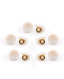 Lot de 5 boutons précieux nacre