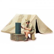 Maquette militaire Tente et radio D.A.K. - Tamiya 35074 - 1/35