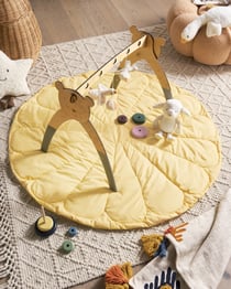 Tapis de Jeu Jaune en Coton Matelassé 110 x 110 cm en Forme de Fleur Accessoire Chambre Enfant Style Moderne