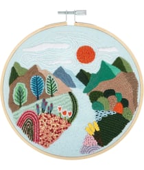 Kit de Broderie "Mountain View" avec Cercle en Bois de 15 cm – Trimits 59 Mountain View