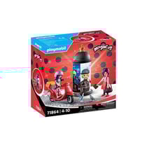 71864 Marinette a scooter et Kagami