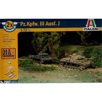 Pz.Kpfw.IIIJ inclut 2 maquettes char à clipser (snap together) - spécial wargame