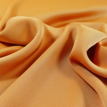Tissu Crêpe satin mat Orange mangue