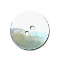 Bouton Akoya naturel en Nacre blanc