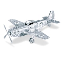 MetalEarth Aviation: MUSTANG P-51 8.92x9.41x2.97cm, maquette 3D en métal avec 1 feuille, sur carte 12x17cm, 14+