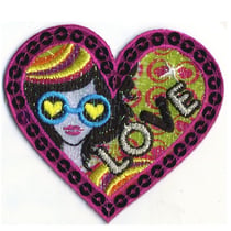Ecusson thermocollant Coeur Love 6cmx6cm
