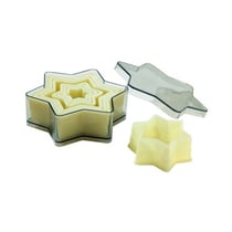 7 Découpoirs étoiles lisses assortis