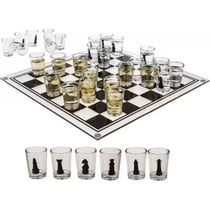 Jeu d'échecs avec 32 verres - Out of the blue