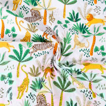 Tissu Coton imprimé Arty Animaux de la forêt Vert sur fond Blanc