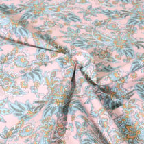 Tissu Popeline de Coton Paisley bleu ciel sur fond Rose clair