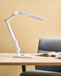 Lampe de Bureau LED Blanche avec Bras Réglable et Pivotant Variateur Modes CCT