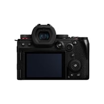 PANASONIC LUMIX G9 II Noir + Objectif G 12-60mm f/3.5-5.6 + G 25mm f/1.7