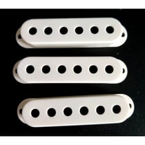 3 Caches Micro WD Parchment (Old White) pour Stratocaster 52,5 mm