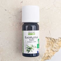 Huile essentielle d'Eucalyptus radié Bio