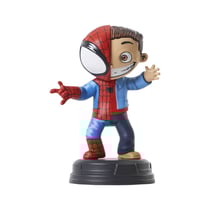 Marvel Animated - Statuette Peter Parker 10 cm