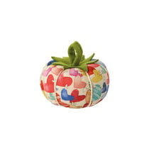 Tomate porte épingles 8cm coeurs