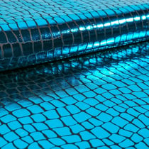 Tissu Jersey Métallisé Ecailles de crocodile bleu canard