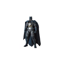 Batman Hush - Figurine MAF EX Stealth Jumper Batman 16 cm