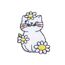 Ecusson  chat mignon blanc 3,5cm x 4,5cm