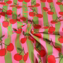 Tissu Popeline de Coton Poppy Cerises sur fond Rose