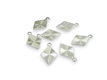 10 Petites breloques fines losange strié 13*8mm laiton plaqué argent 925