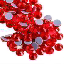 200 Cabochons Strass brillants thermocollants Hotfix en verre rouge Diamètre 2,5 mm - grade AA