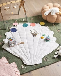 Tapis de Jeu Blanc en Coton Matelassé 110 x 110 cm pour Enfants en Forme de Coquillage Accessoire Style Moderne