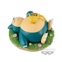Pokemon - Figurine Pikachu Et Ronflex