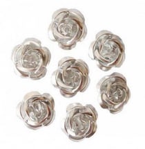 50 PERLES en ALUMINIUM ARGENTE clair forme fleur rose 7 mm - creation bijoux