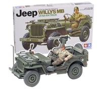 Jeep Willys MB avec conducteur & décalques pour 5 versions