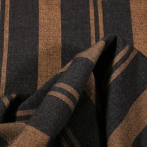 Tissu Crêpe imprimé Rayures fines et épaisses ocre sur fond Gris anthracite - Au mètre