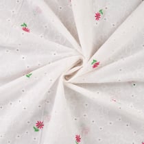 Tissu Voile de Coton brodé ajouré Fleurs roses et vertes sur fond Blanc