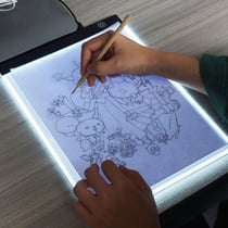 Tablette Graphique LED Dimmable A4 Ultra Lumineuse Pour Dessin Et Animation YONIS