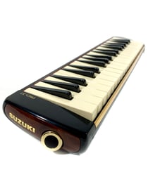 Melodica Suzuki PRO-37V2