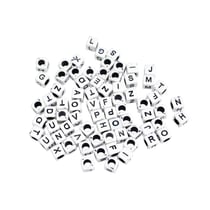 MégaCréa DIY - Perles lettres carrées noir blanc 0,6 cm 345 pièces