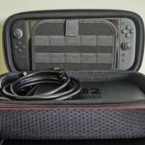 Subsonic - Etui pour Nintendo Switch 2 - Housse de protection Switch 2 avec coque anti-chocs - Grande sacoche de transport et de rangement format XL pour console, jeux et accessoires Switch 2