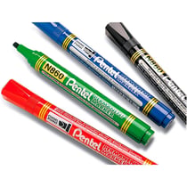 Lot de 4 marqueurs permanents - PENTEL - Pointe biseautée moyenne - Noir, rouge, bleu, vert