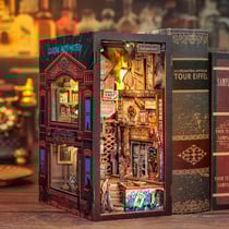 Book Nook Kit DIY Figured'Art 238 pièces - Le Dernier Adieu - Diorama Maquette à construire
