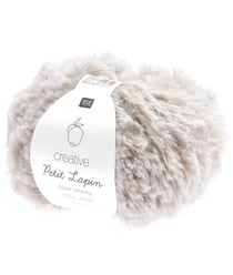 Pelote de fourrure Créative Petit Lapin Super Chunky - 100GR - Rico Design 017 beige Poussière